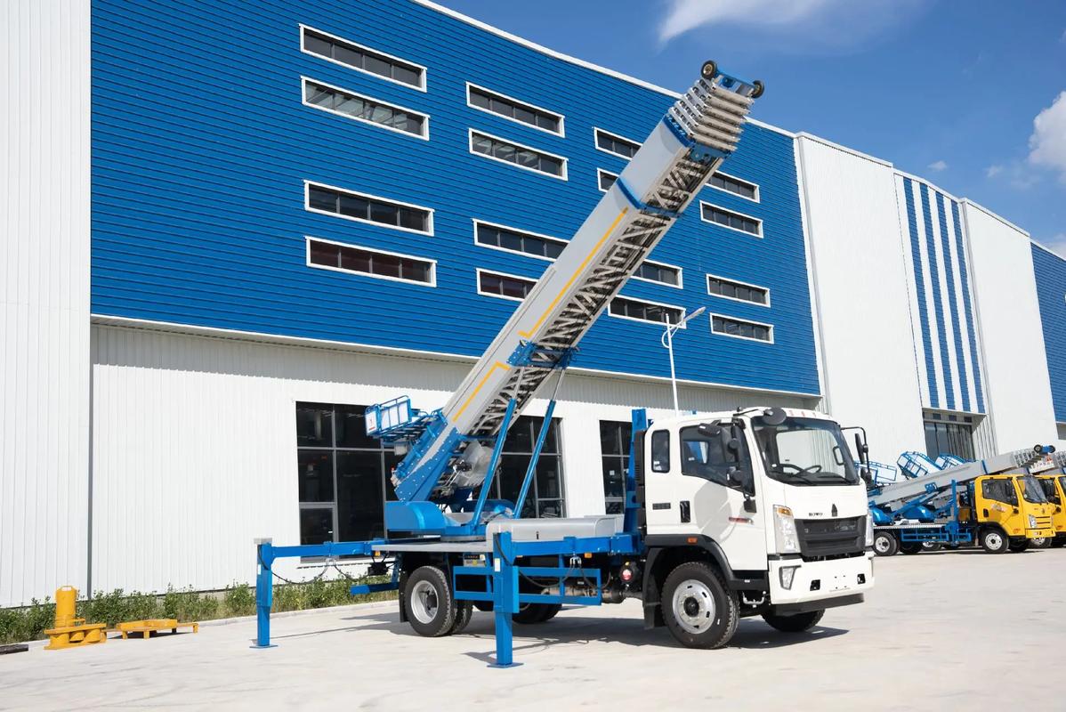 巢湖小型云梯车上料车租赁多少钱