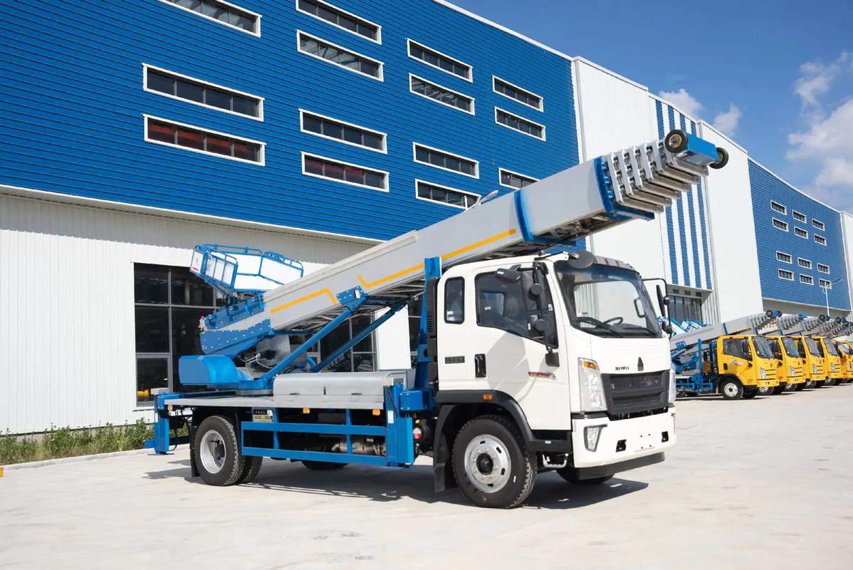 巢湖出租云梯车高空作业车 建筑垃圾搬运